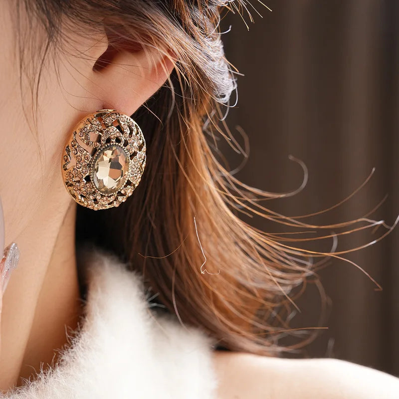 Retro Oval Rhinestone Stud Earrings
