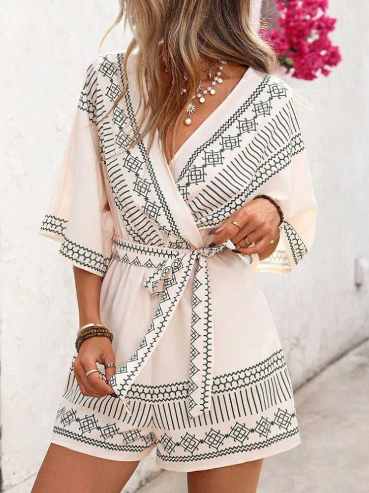 Ladies Belted Five-Quarter Sleeve Geometric Print Dress Shorts Perfect for Beach Sunbathing and Summer Vacations