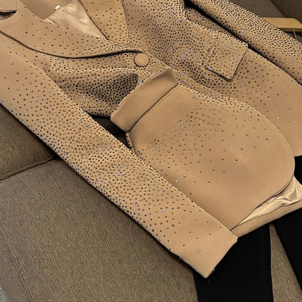 TWOTWINSTYLE Temperament Spliced Diamonds Jackets For Women Lapel Long Sleeve Designer Blazer Female Fashion Style New KJA534367