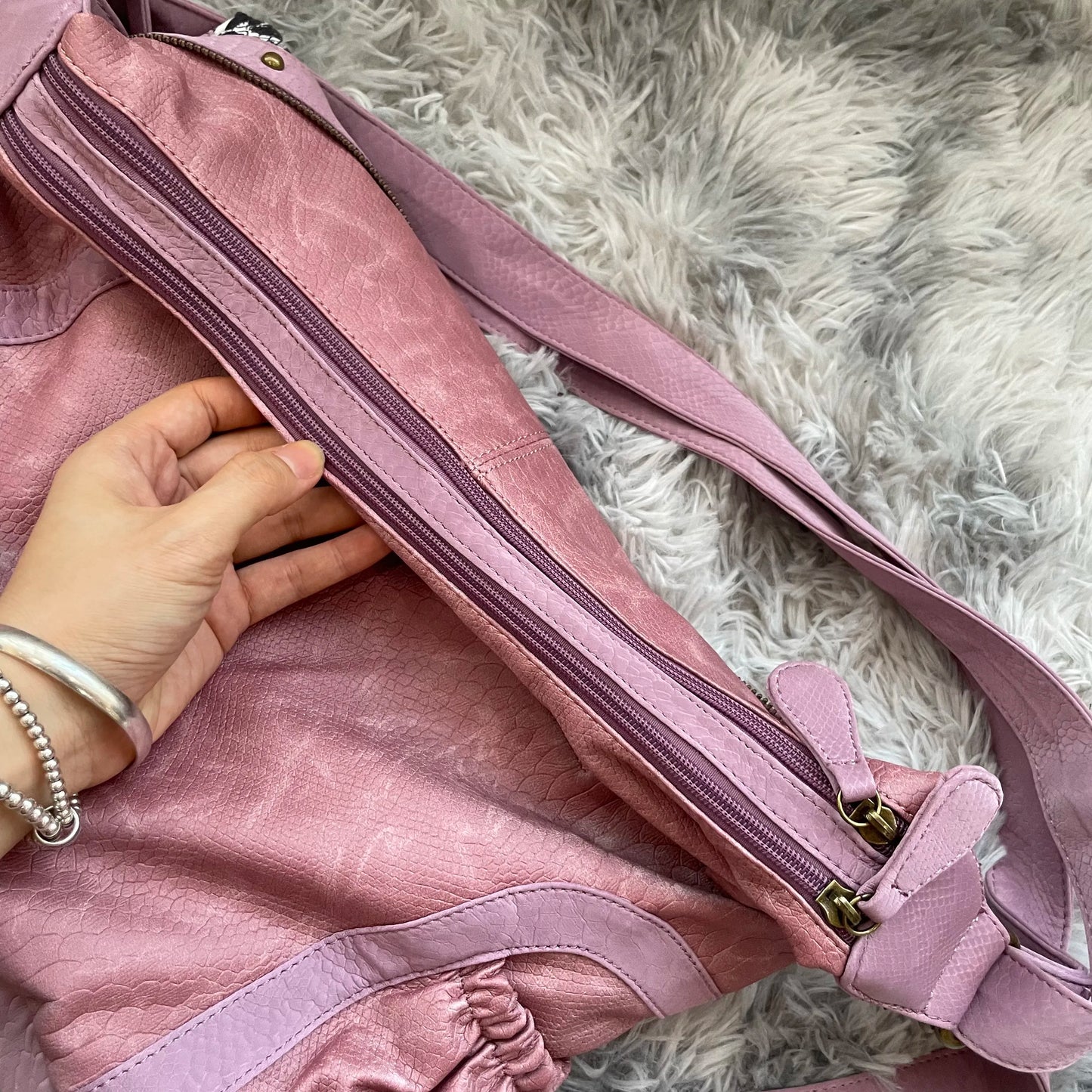 Original Design Retro Rivet Leopard Print Punk Backpack Commuter Large Capacity Tote Crossbody Bags for Women Hot Selling