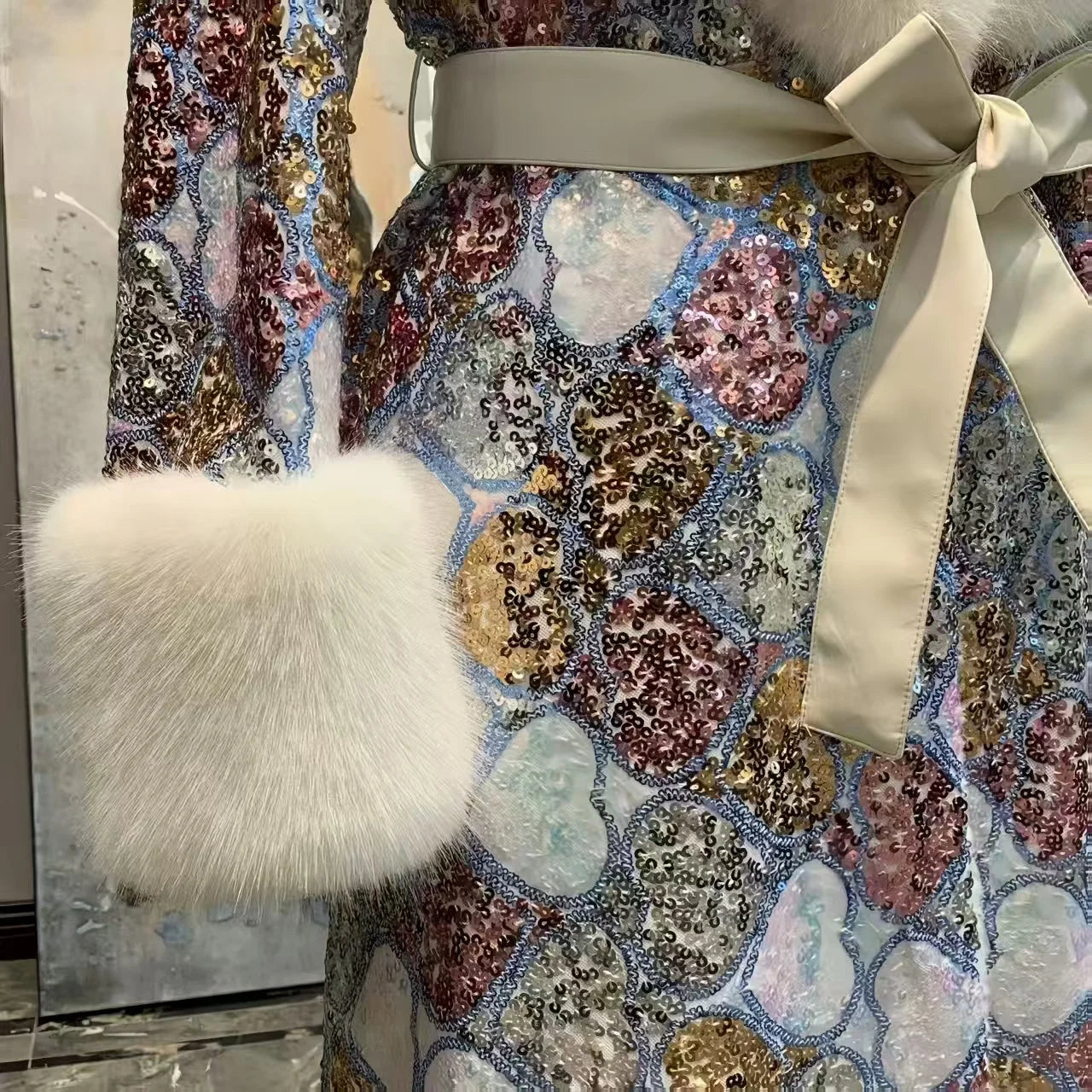 Faux Fur Coat for Women,Adjustable Waist Long Jacket,V-Neck Outwear,Sequins,Spliced,Luxury,Autumn and Winter