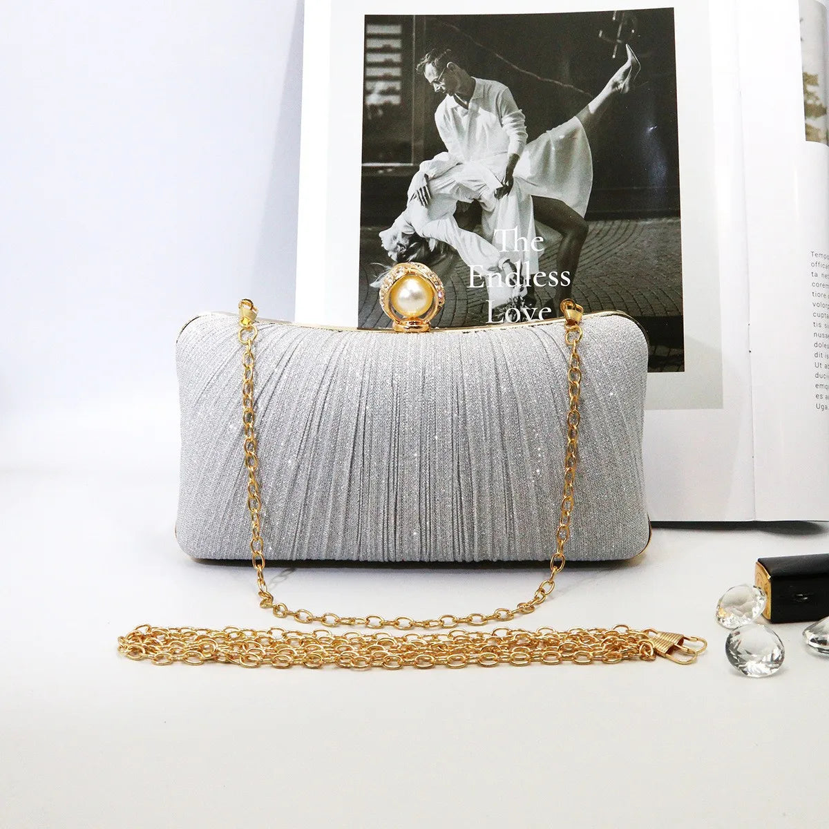 Elegant Pleated Chain Clutch Evening Bag for Women