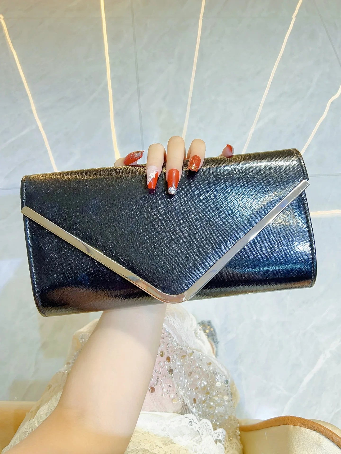 New Women's Envelope Evening Clutch Handbags Elegant Square Bridal Clutch Party Prom Wedding Purse Clutch Shoulder Bags Wallet