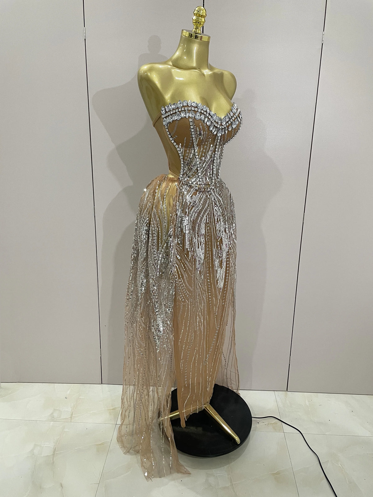 Elegant Sparkly Diamond Sequins Sexy Strapless See-Through Long Dress Women Evening Birthday Party Dress Nightclub Stage Costume