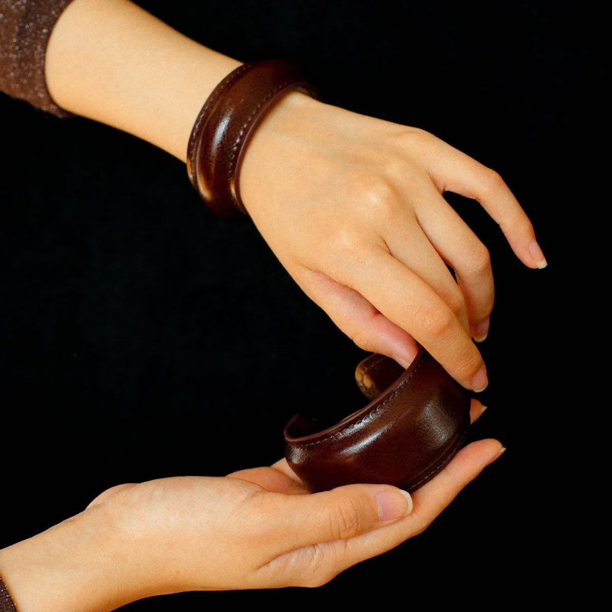 Elegant Minimalist Leather Wide Cuff Bracelet for Women