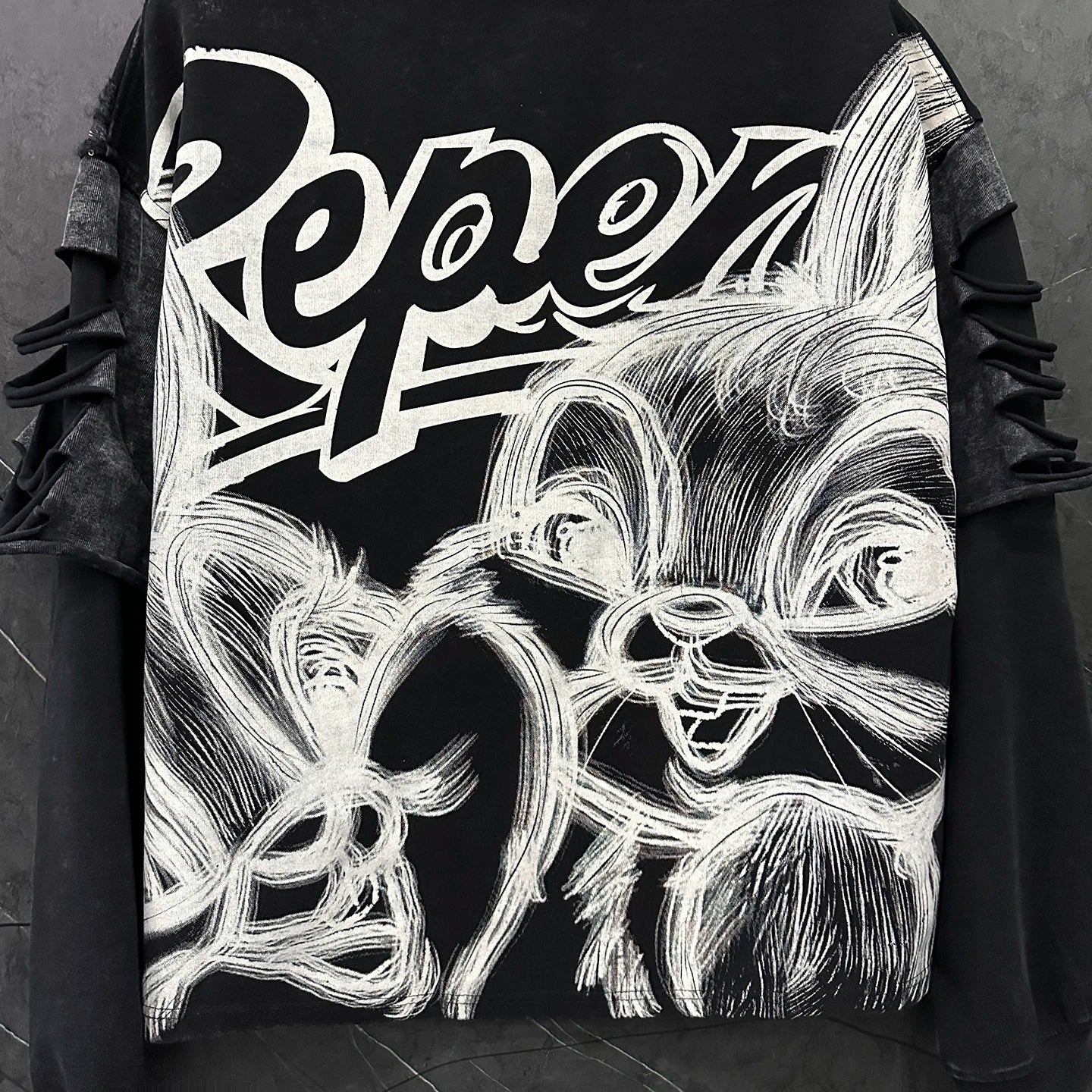 Heavy Industry New Cartoon Distressed Fake Two-Piece Crew Neck Sweatshirt Loose Casual Versatile Top Autumn Long Sleeves Hoodies