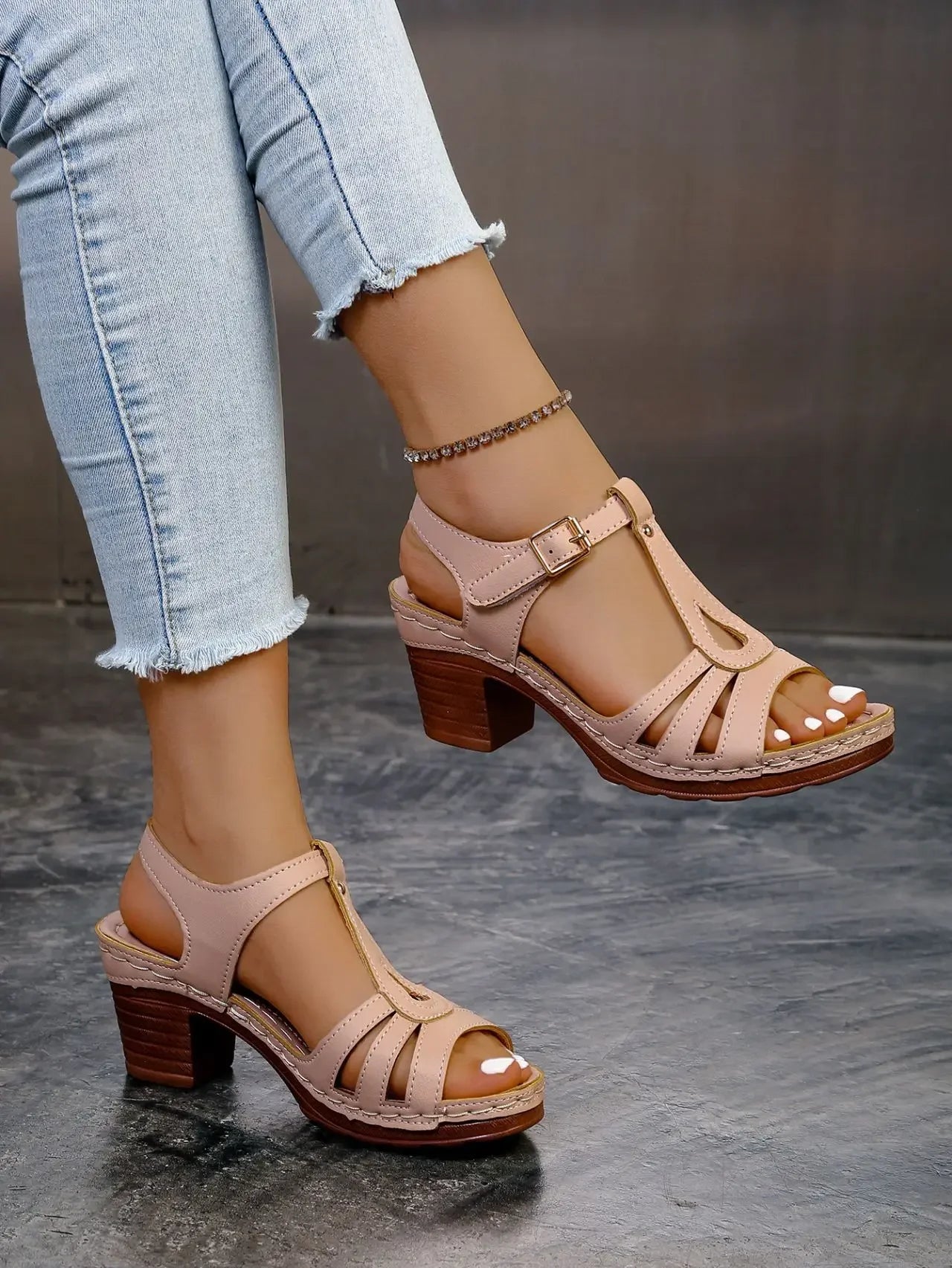 Elegant Square Heel Buckle Sandals