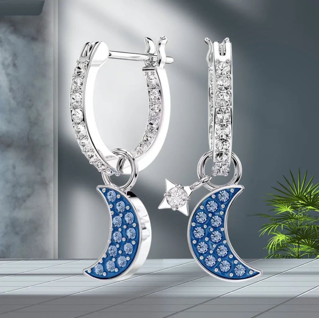 Elegant Silver Crystal Necklace And Earring Set for Women