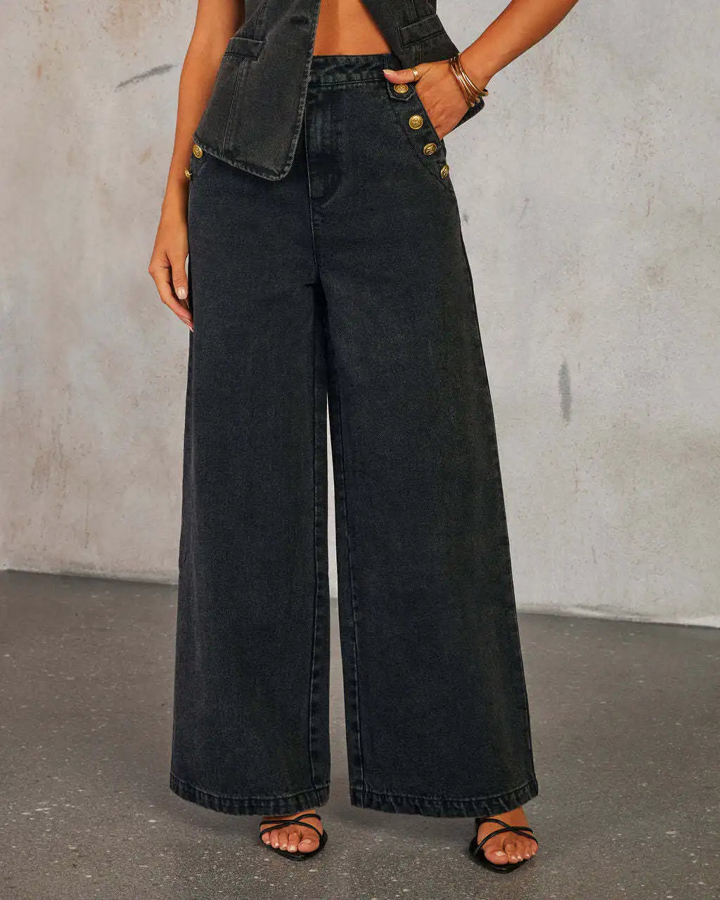 Streetwear Denim 2 Piece Sets Women Outfit Summer Clothes Women 2025 Sleeveless Vest Top Wide Leg Pants Sets Jeans Two Piece Set
