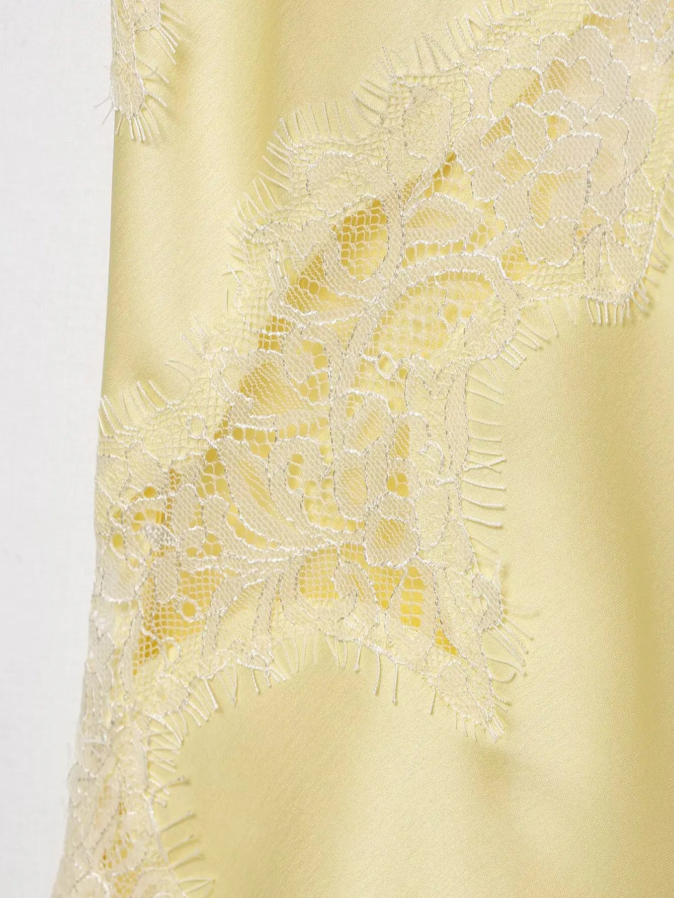 Elegant Lace Backless Asymmetrical Sleeveless Camisole for Women