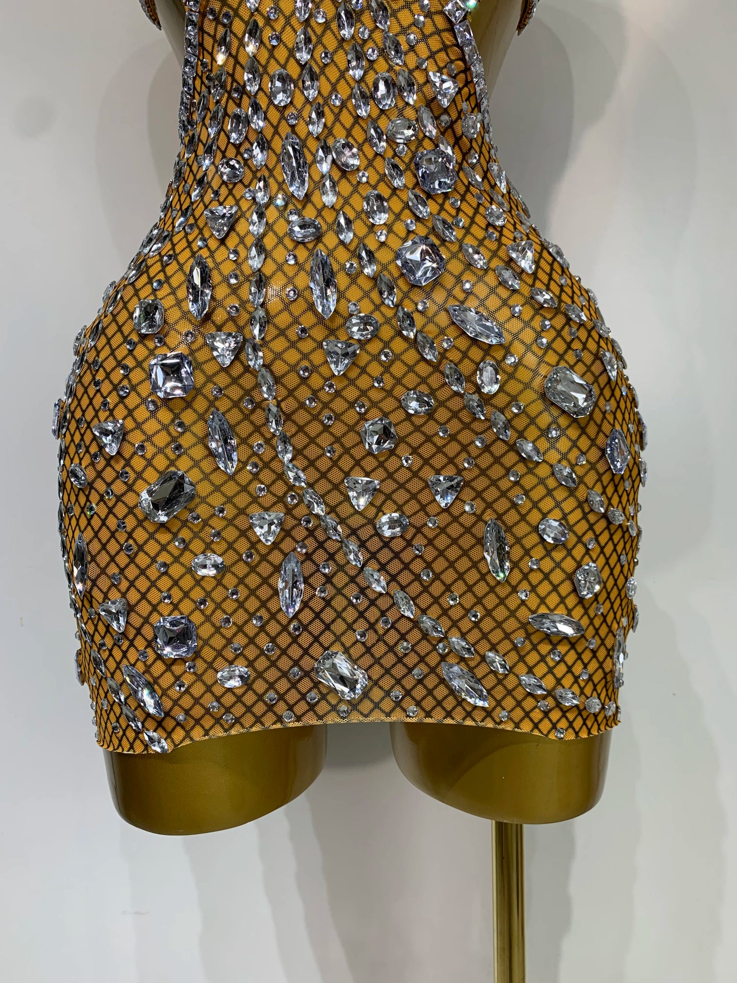 Sexy Sparkly Diamond Backless Short Dress 2025 Women Sleeveless Mesh See Through Evening Birthday Gown Singer Stage Outfit