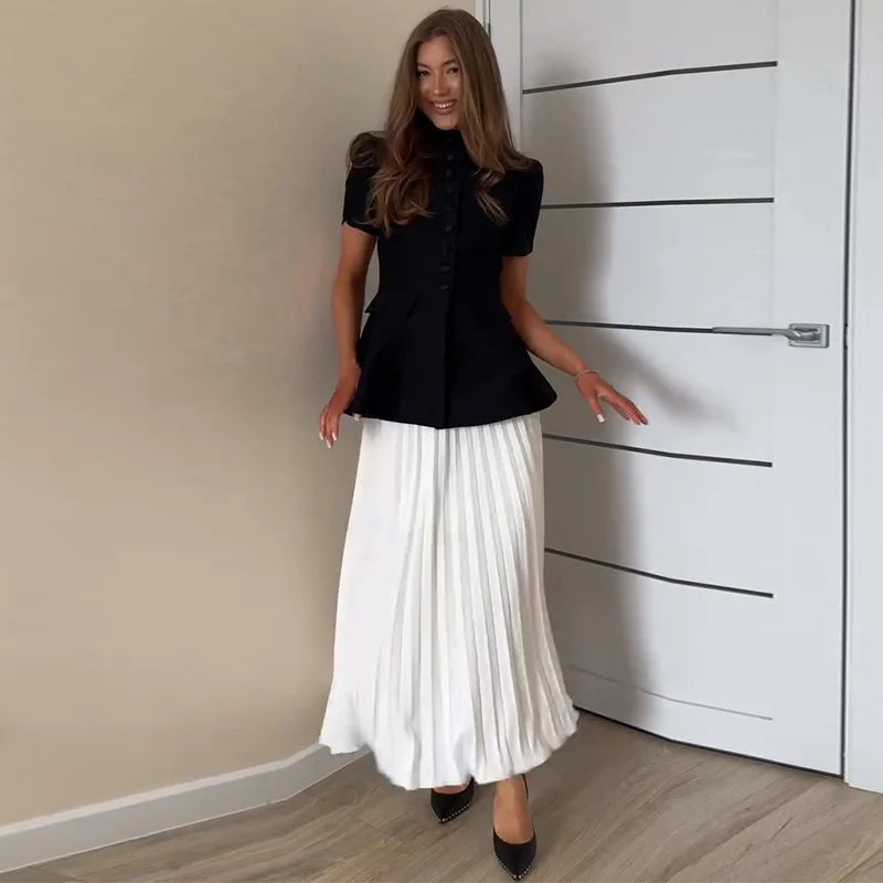 Chic Two Piece Blazer and Pleated Skirt Set for Women
