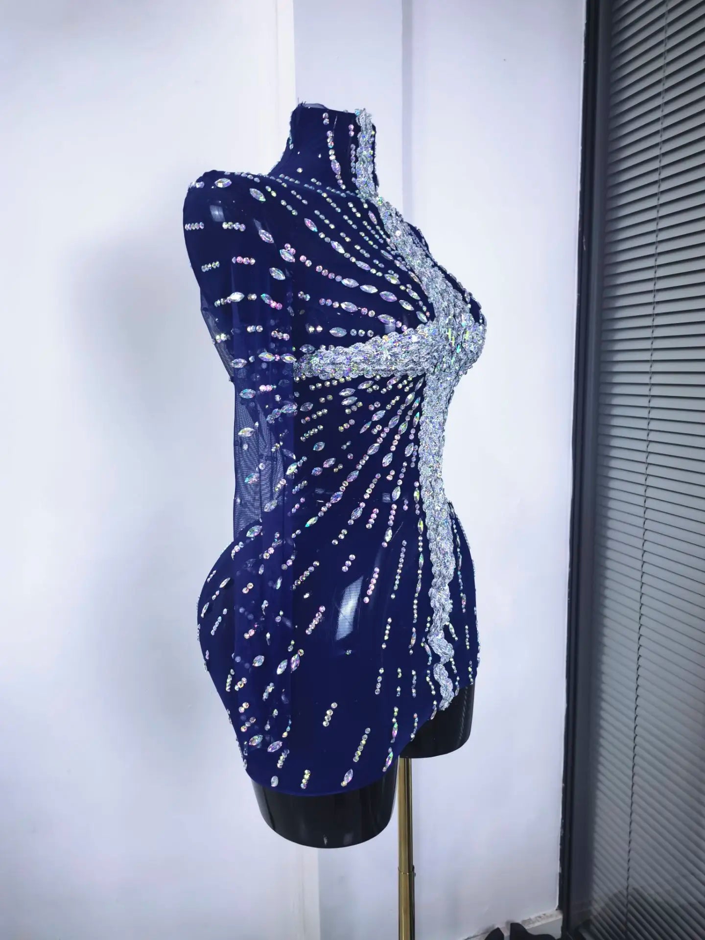 Purple Color Women Long Sleeve Sexy Shining Sequins Bodycon Mini Dress Mesh See Through Celebrate Nightclub Party Outfit