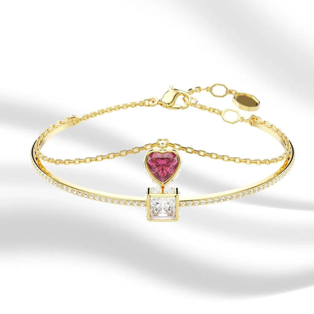 Elegant Gold-Plated Mixed-Cut Crystal Pendant Necklace for Women