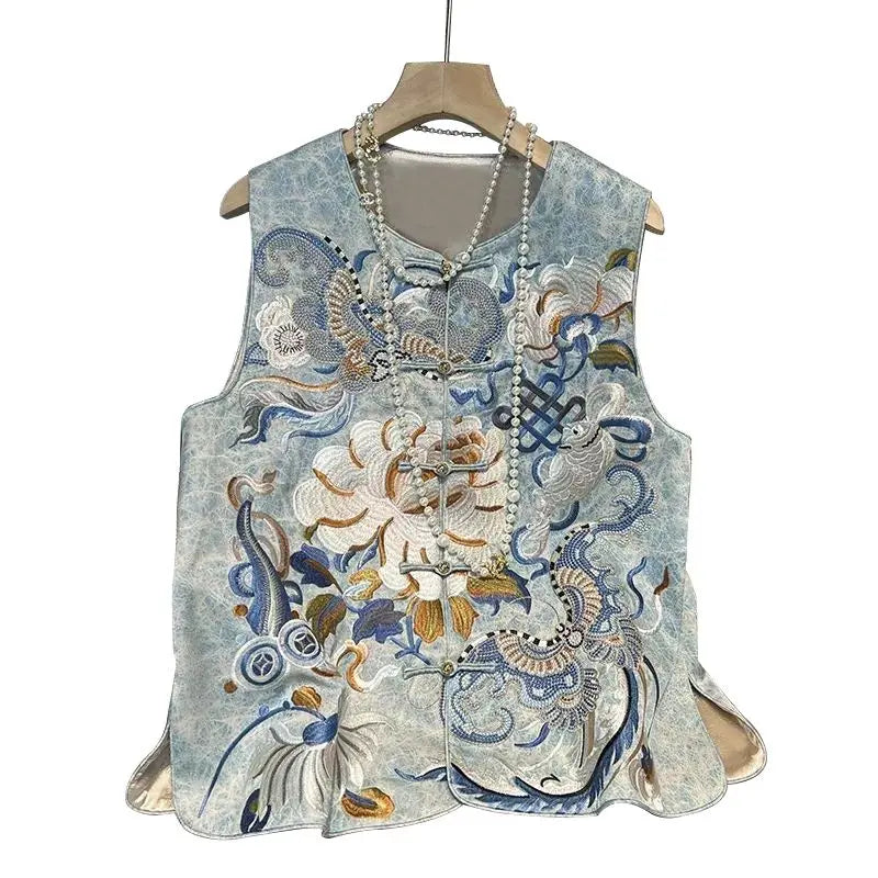 Chinese Style Embroidered Round Neck Sleeveless Vest for Women