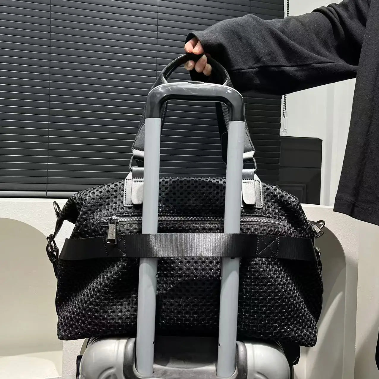 Large Capacity Durable Mesh Nylon Tote Bag for Women