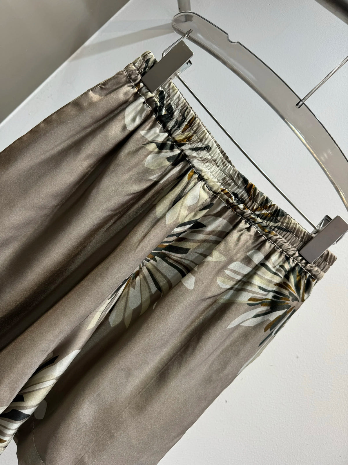 Loose Floral Print Silk Resort Five Piece Set for Women