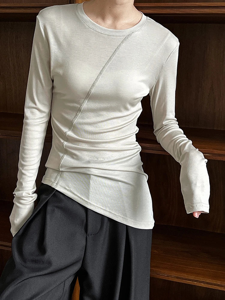 [EAM] Women Gray Thin Perspective Slim Irregular T-shirt New Round Neck Long Sleeve Fashion Tide Spring Autumn 2025 1DH9981