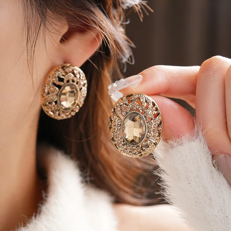 Retro Oval Rhinestone Stud Earrings