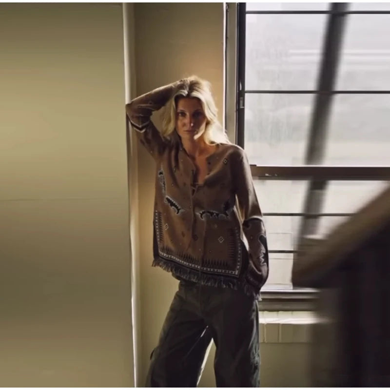 Ethnic Tassel Women 's Sweater Knitted V-neck Bandage Thicken Full Sleeve Jumper For Woman Winter Woman Coats Jacket Knitwear