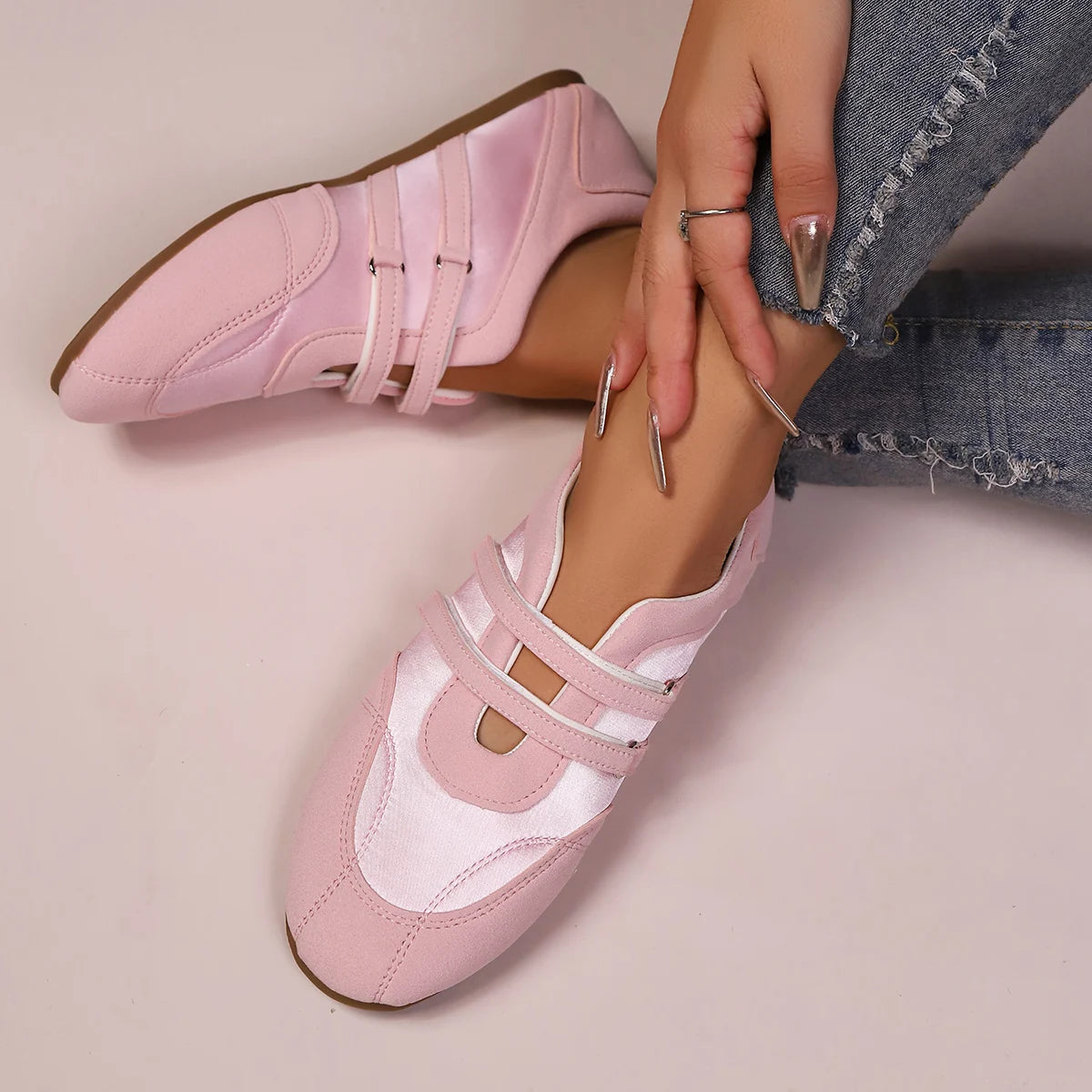Cushioned Hook And Loop Casual Walking Sneakers For Women