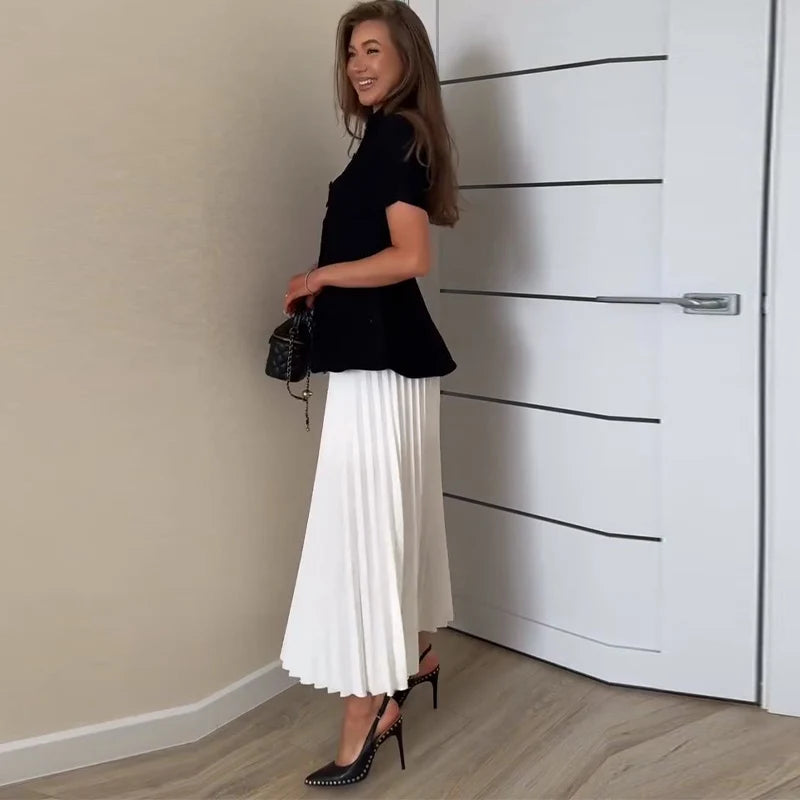 Chic Two Piece Blazer and Pleated Skirt Set for Women