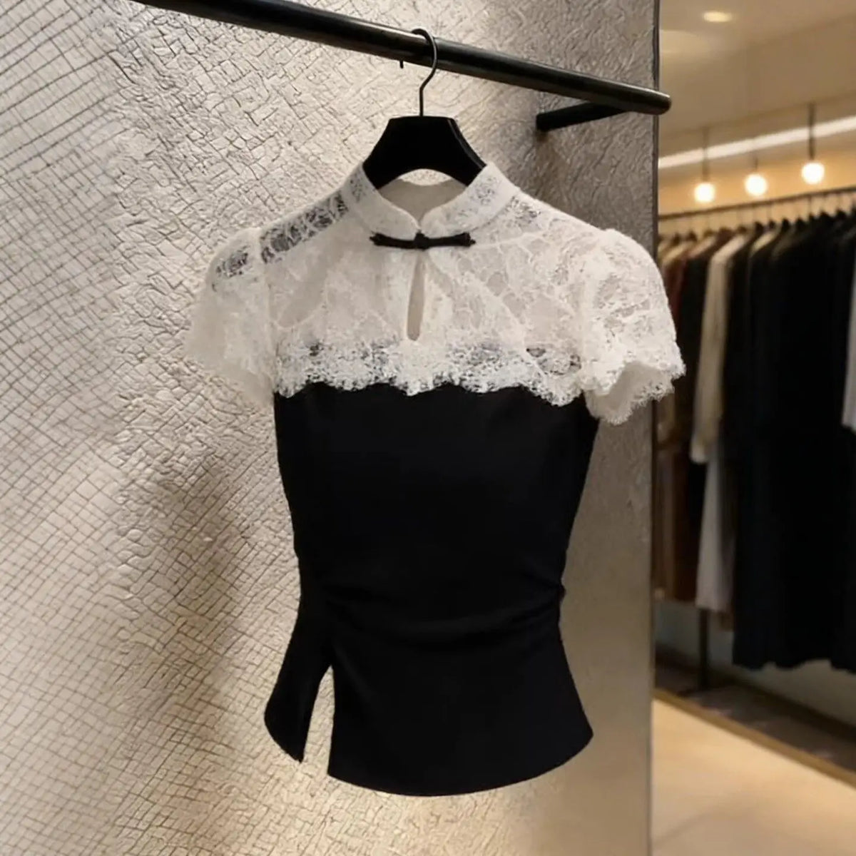 Slim Fit Lace Splicing Stand Collar Short Sleeve T-shirt for Women