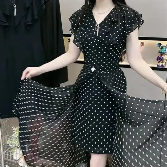 Fashion Dress Set Women's 2024 Summer New Polka Dot Style Sweet and Slim Ruffle Dress+Apron Two Piece Set Black V-Neck Dress Lad