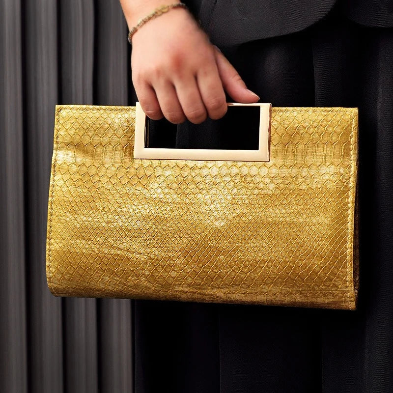 Elegant Alligator Pattern Clutch Crossbody Bag for Women