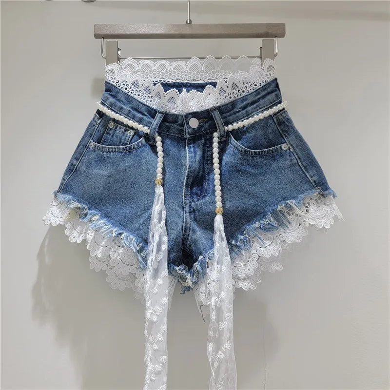 Crochet Lace Trim Raw Hem Denim Shorts With Pearl Belt For Women