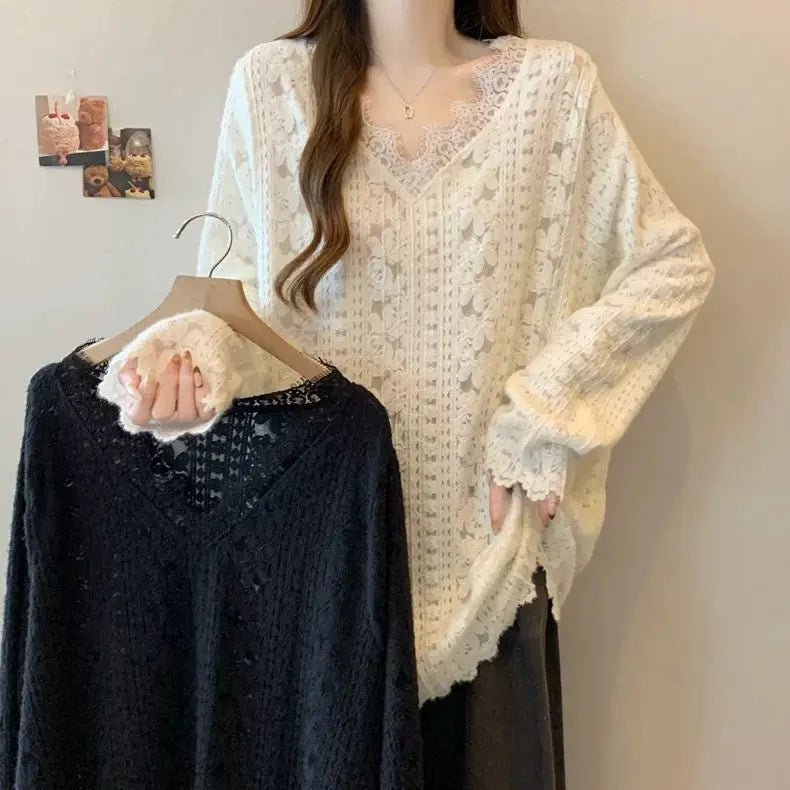 Loose V Neck Lace Patchwork Long Sleeve Tshirt For Women