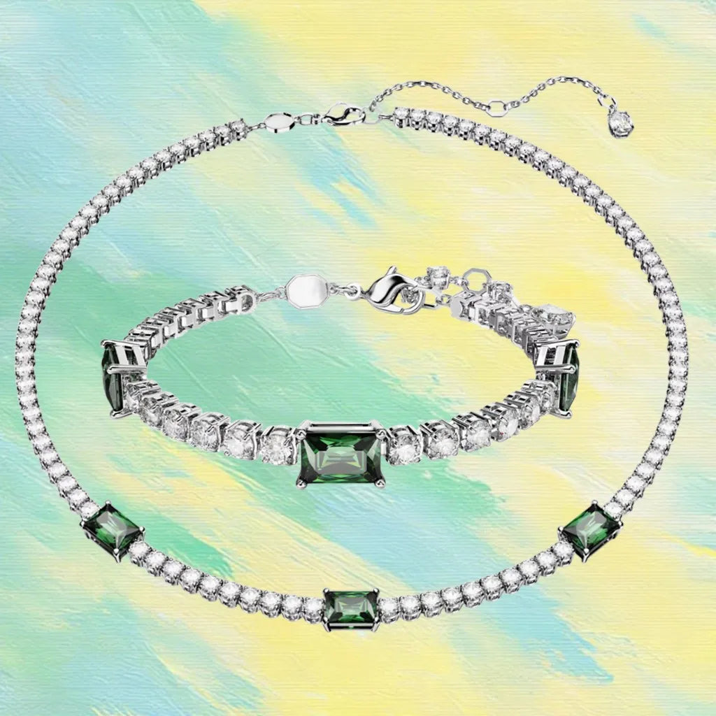 Gold Plated Sparkling Zirconia Jewelry Set for Women