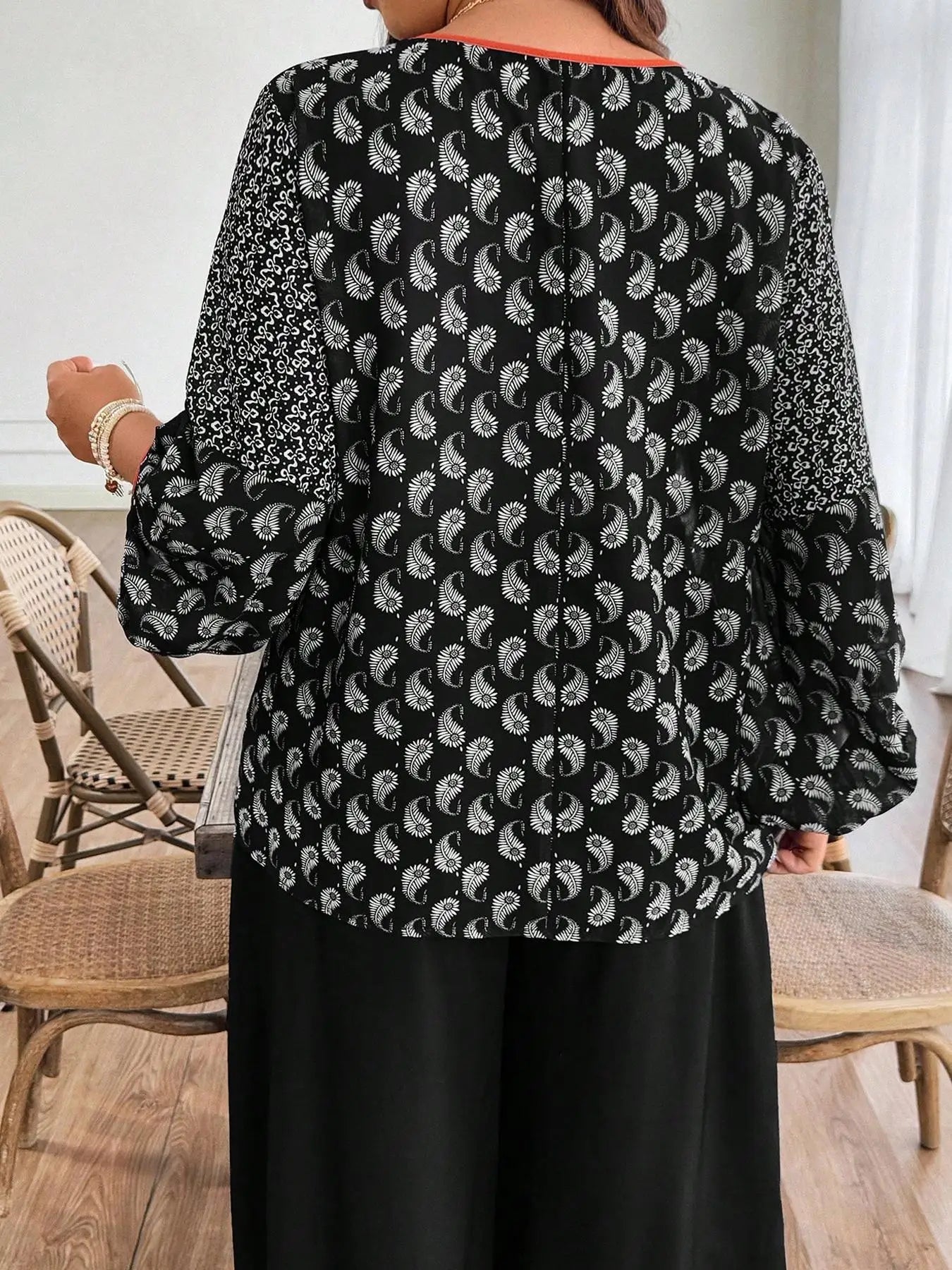 【Plus Size】 Paisley Print Tie Neck Blouse, Casual 3/4 Sleeve Top for Daily Wear, Women's Clothing for All Seasons