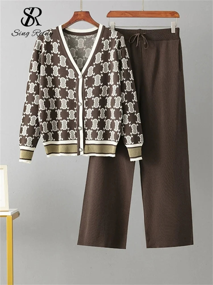 V-Neck Printed Knit Sweater and Pants Set for Women