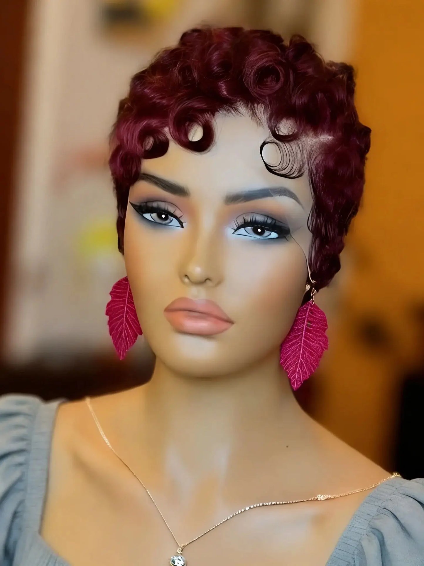 Pixie Cut Curly Lace Front Brazilian Human Hair Wigs 13X4 Lace Front Wigs Side Part Short Bob Wigs 180% Density