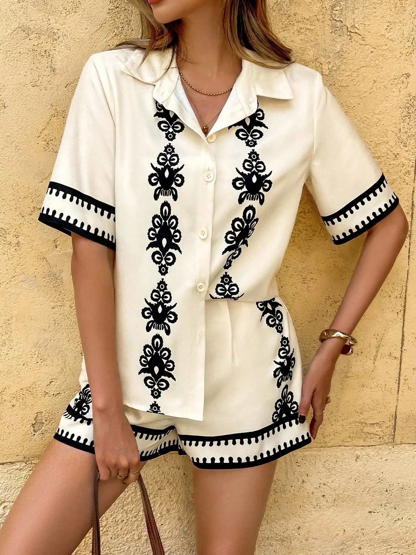 Printed Casual Two Piece Shirt and Shorts Set for Women