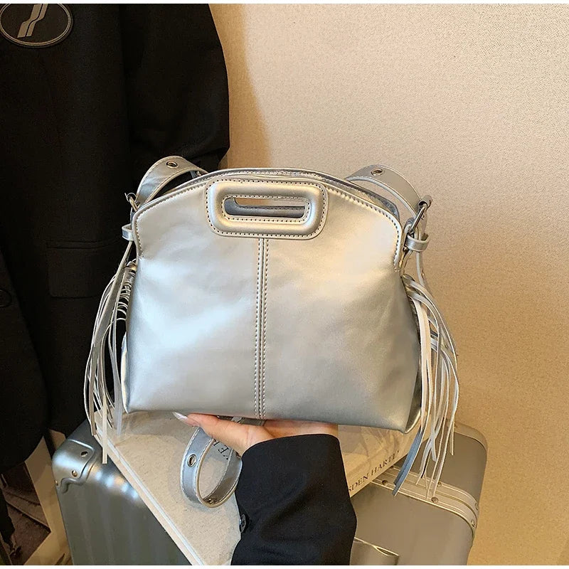 Luxury Tassel Lady Clutch With Adjust Shoulder Strap Large Capacity Shoulder Crossbody Bag Korean Fashion Versatile Dumpling Bag