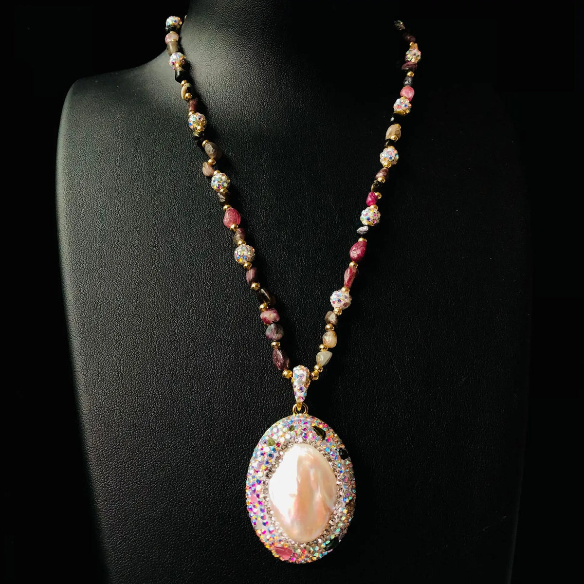 Freshwater Baroque Pearl Pendant Necklace for Women
