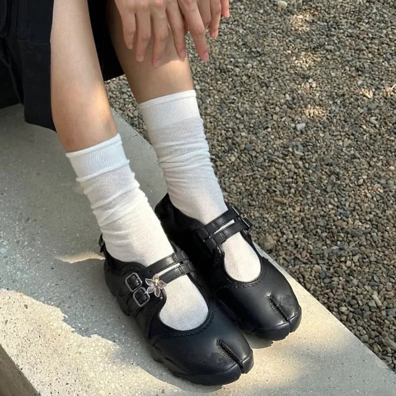 Leather Split Toe Buckle Mary Jane Flat Shoes for Women