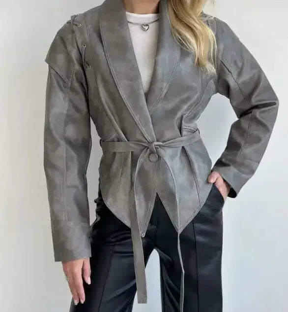 Women Leather Bomber Jackets Coats With Belt Notched Shoulder Pads Motorcycle Street Chic Short Outwear Fashion Solid Lace Up