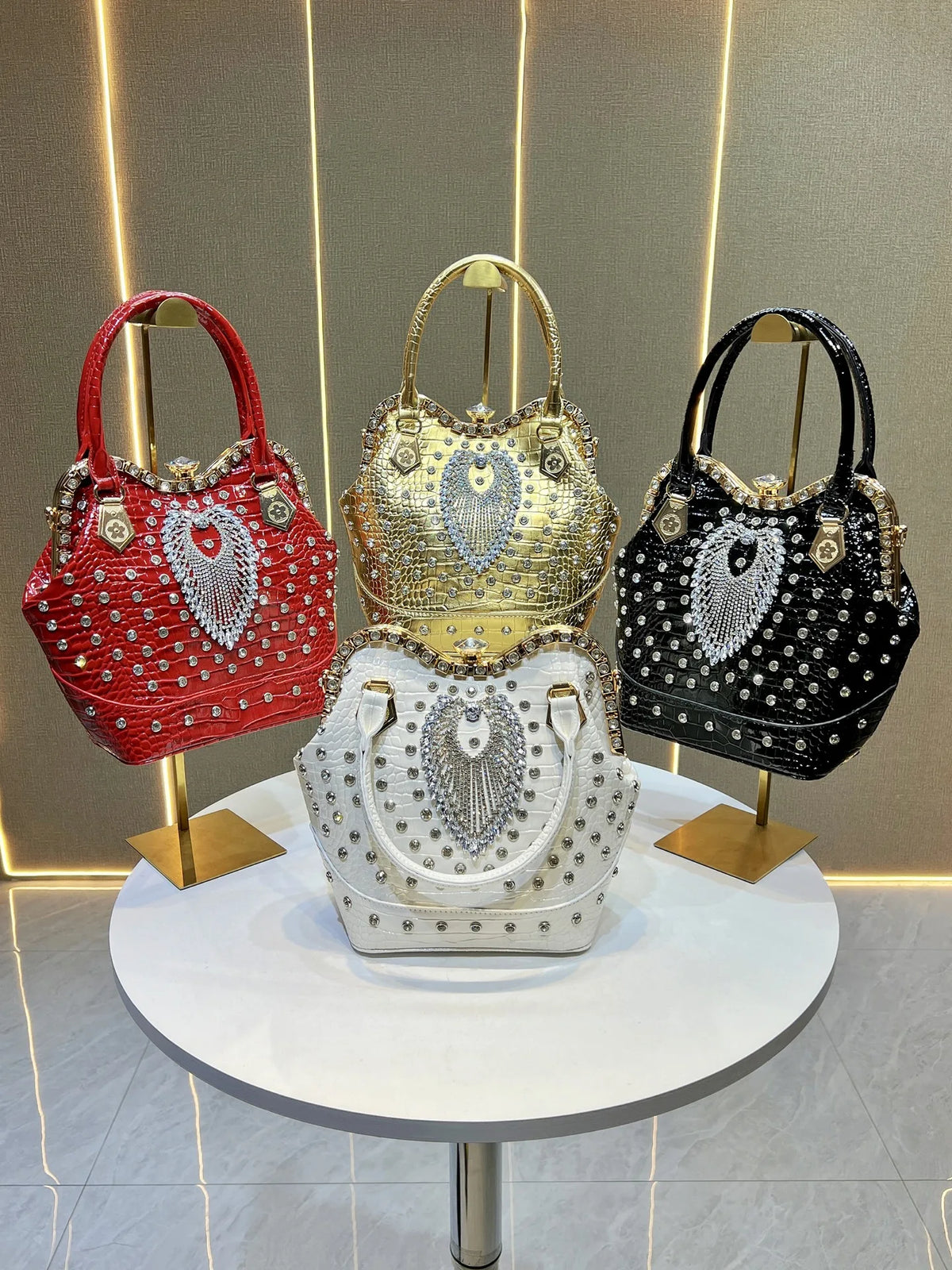 New Women's Dinner Bag with Diamonds Shiny Dinner Party Handbag Luxury Brand Diamond-encrusted Fashionable Women's Shoulder Bag