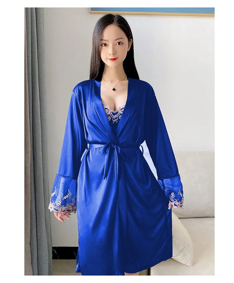 Comfortable Relaxed Fit Lace Up Two Piece Robe Set For Women