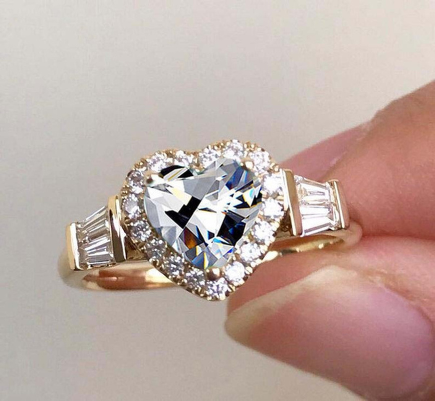 Heart Shaped Zircon Wedding Ring
