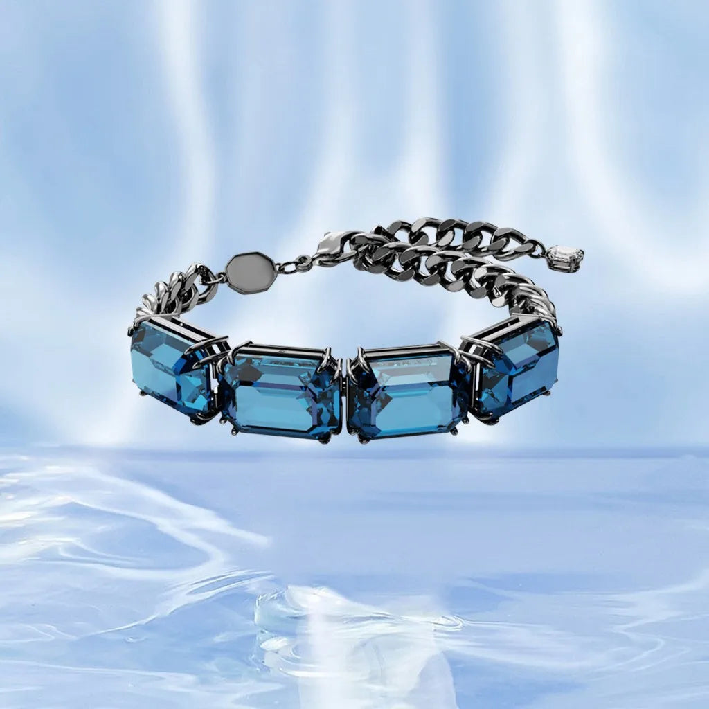 Radiant Crystal Necklace and Earring Jewelry Set for Women