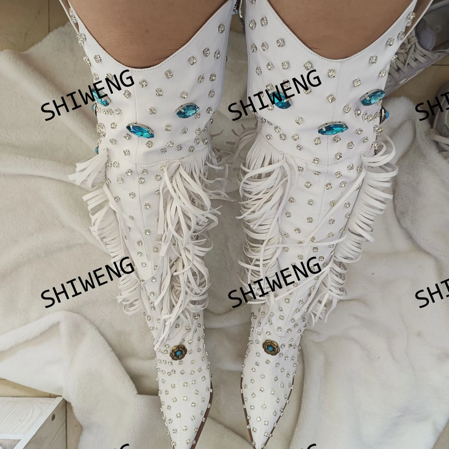 2025 Diamond Fringes Western Boots Women Sparkly Block High Heels Crystal Trim Shoes Ladies Winter Pointed Toe Knee High Boots