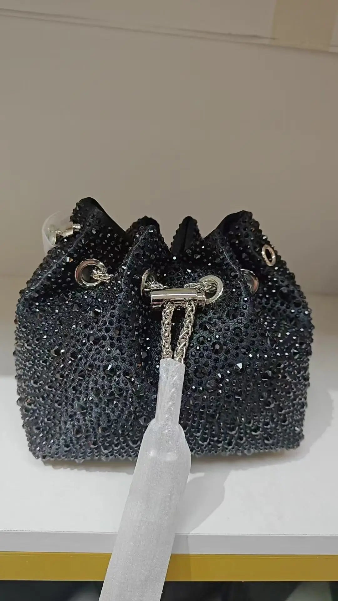 Crystal Shiny Diamonds Bucket Bag Fashion Women Handbag Metal Ring Handle Evening Bag Wedding Party Clutch Purse Crossbody Bag