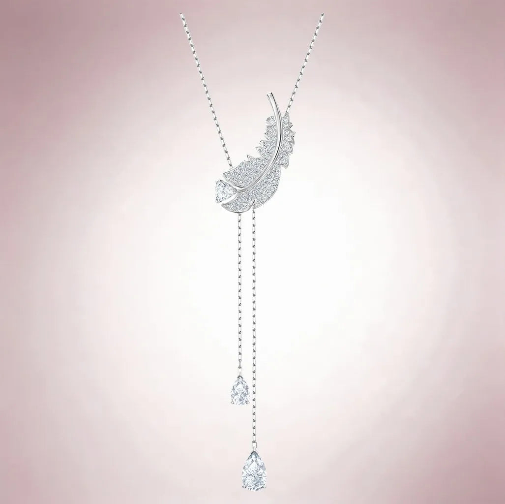 Elegant Dazzling Teardrop Crystal Jewelry Set for Women