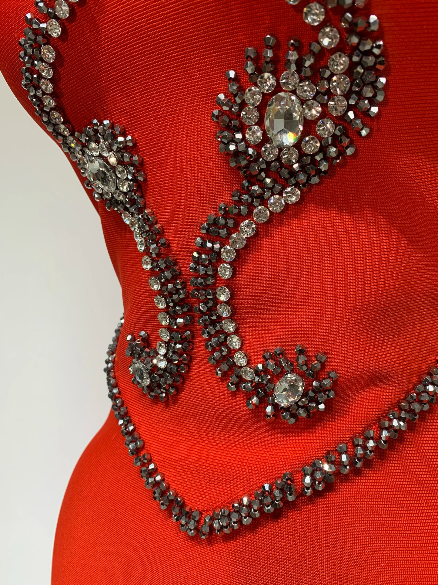 High Quality Strapless Beading With Necklace Bandage Dress  Celebrity Elegant  Evening Party Fancy Club Birthday Dresses