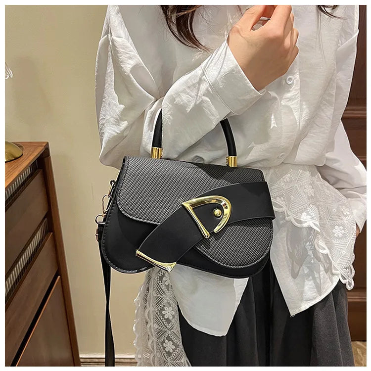 Women's Elegant Minimalist Shoulder Bag Golden-Tone Hardware Adjustable Strap Formal Purse Durable Handbag Fashionable Tote