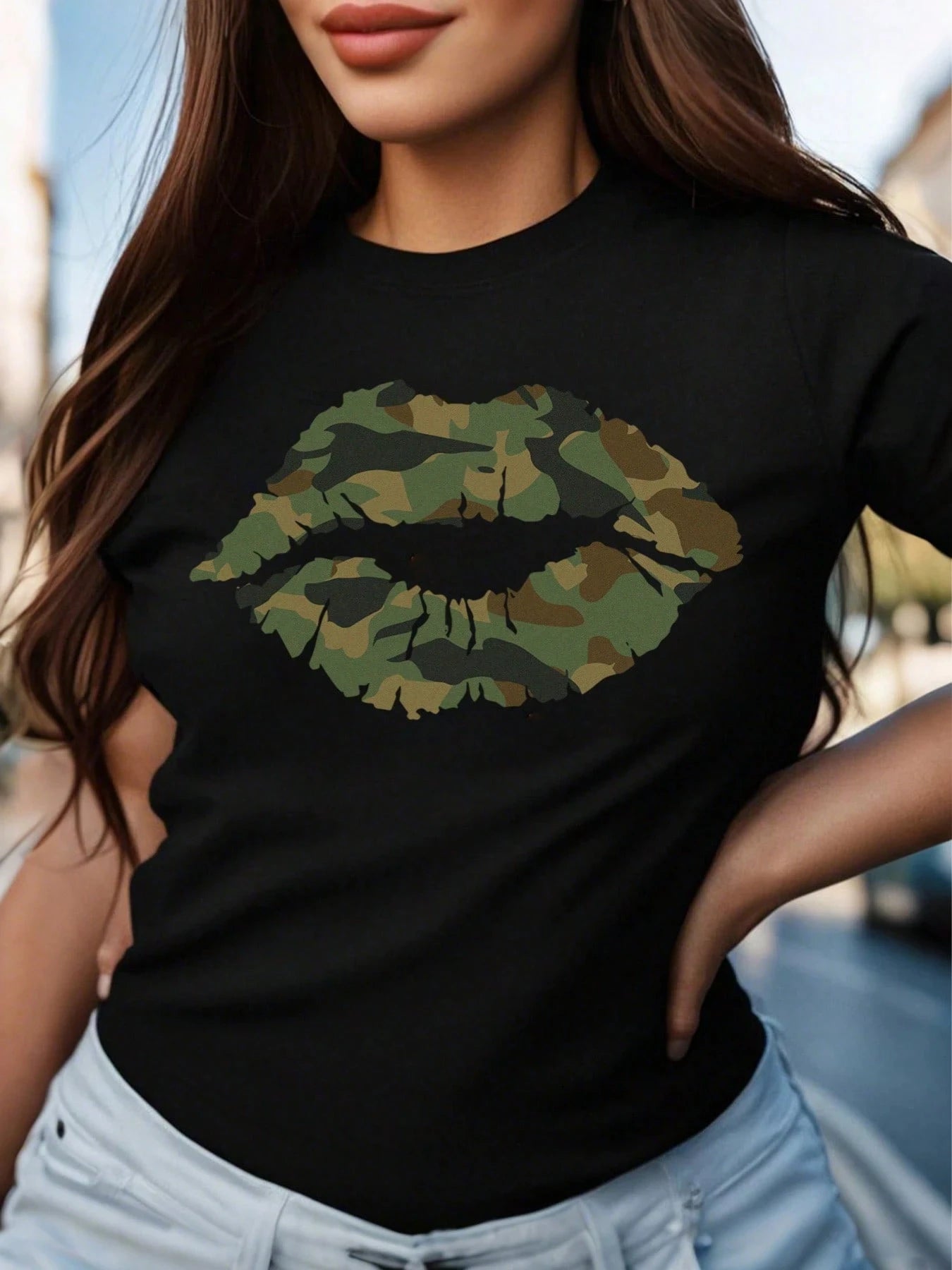 Women's Plus Size Camouflage Lip Print T-shirt Cotton Breathable Fashionable and Versatile Unisex Streetwear Oversized